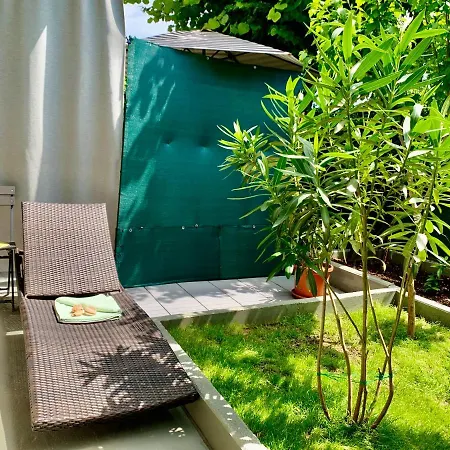 City Apartment Mara'S Terrace - Marini Dvori / 4 Pax Imotski Exterior photo