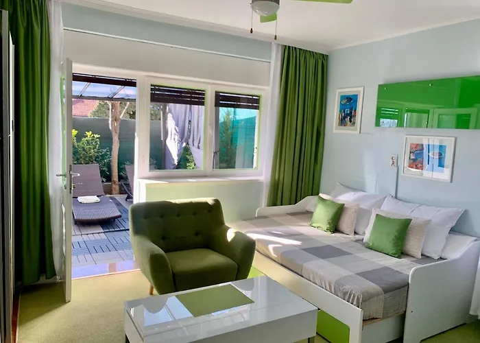 City Apartment Mara\'S Terrace - Marini Dvori / 4 Pax