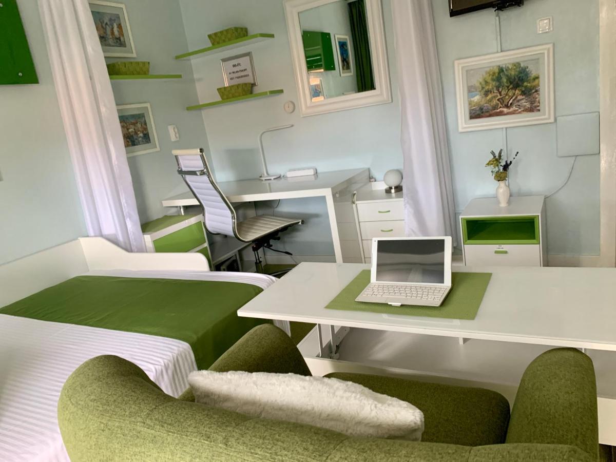 Apartment Mara's Terrace - Marini Dvori / 4 Pax Imotski