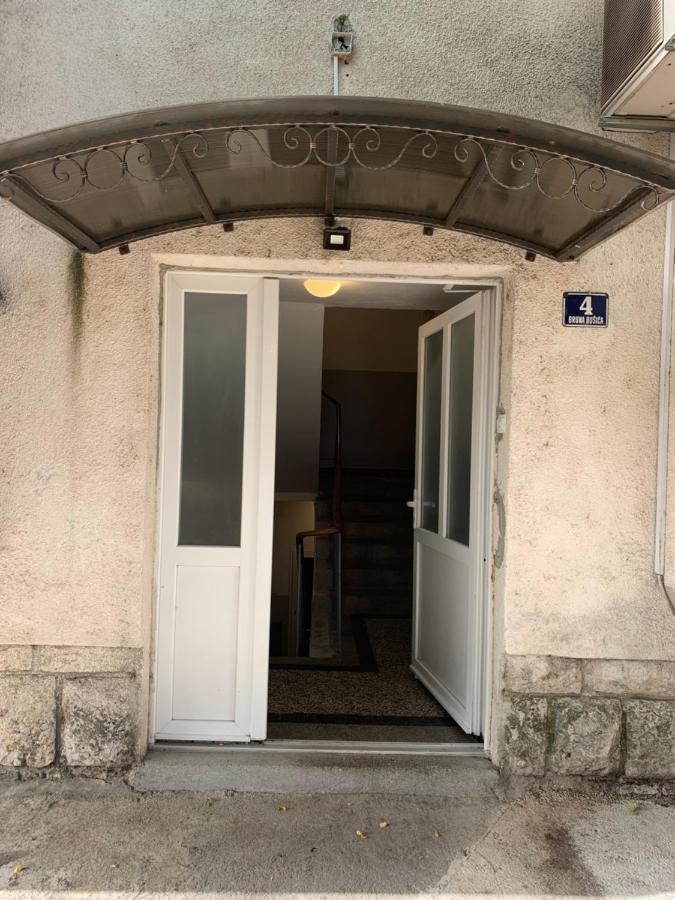 Mara's Terrace - Marini Dvori / 4 Pax *